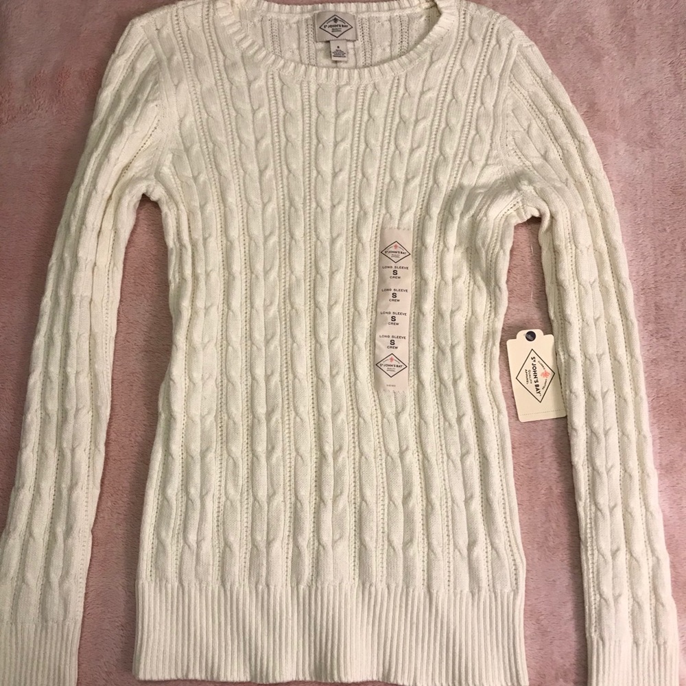 Knit sweater